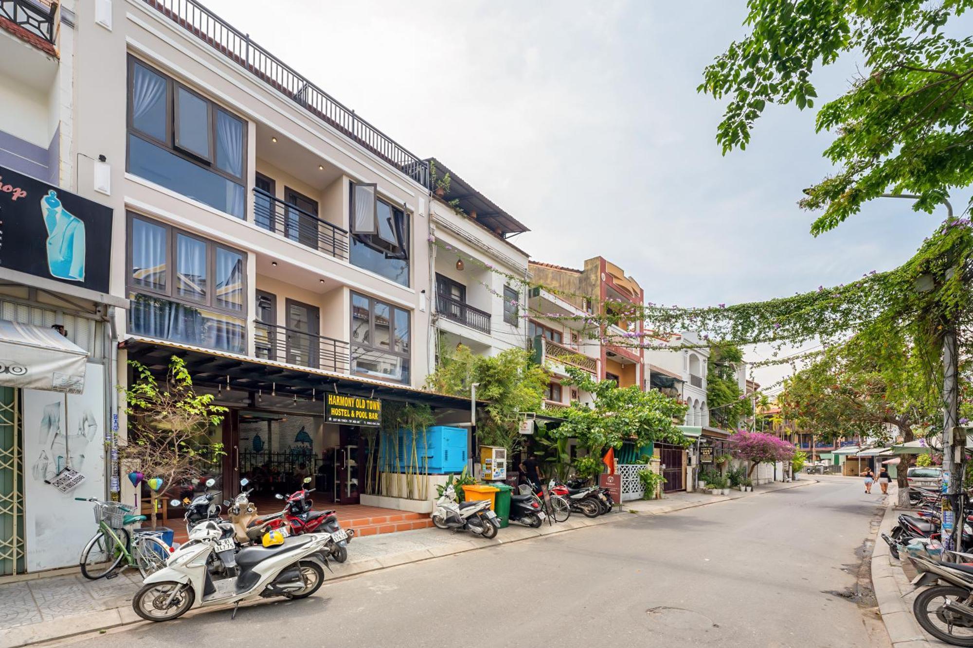 Harmony Old Town Hostel And Pool Bar Hoi An Exterior foto