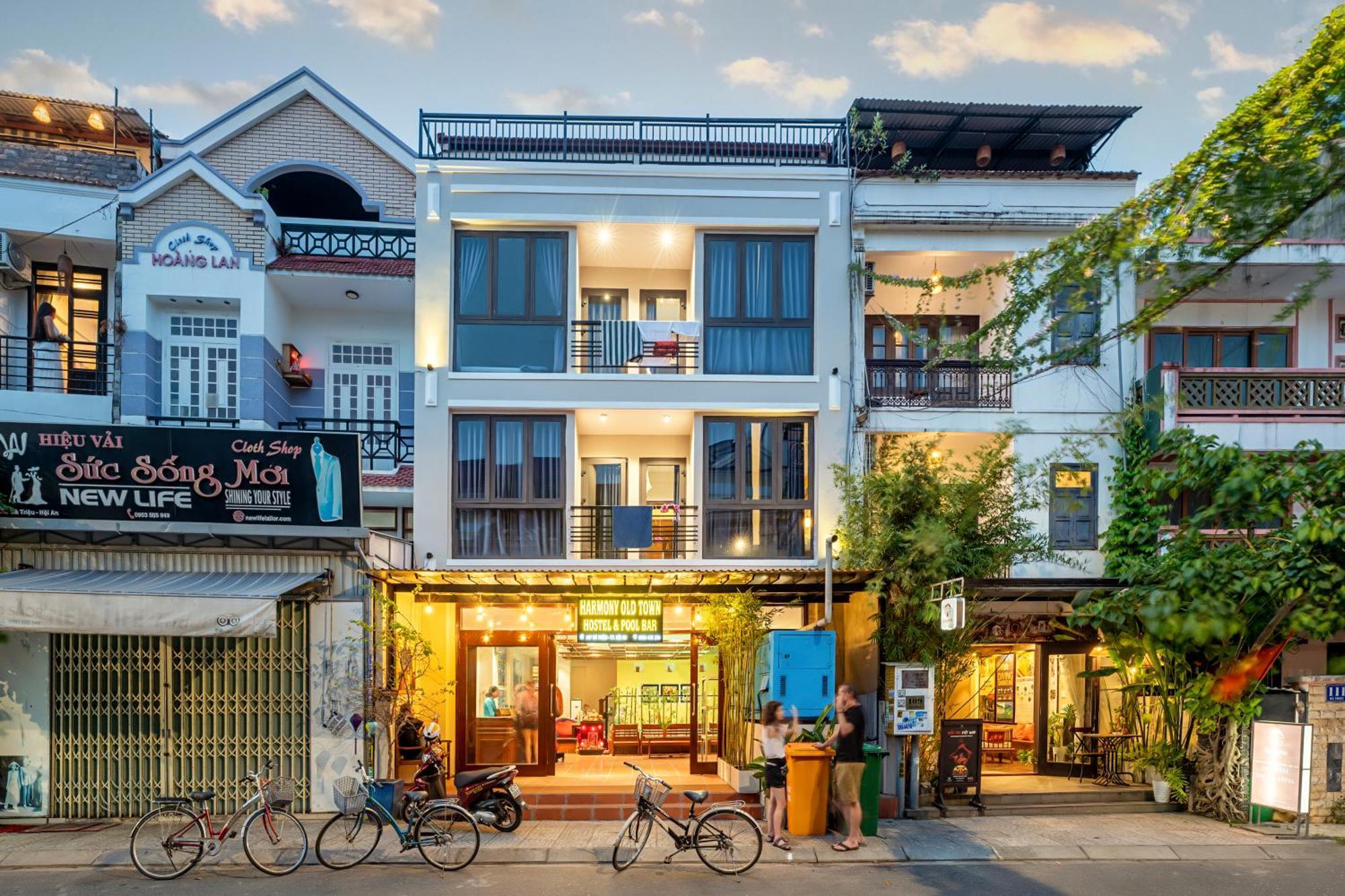 Harmony Old Town Hostel And Pool Bar Hoi An Exterior foto